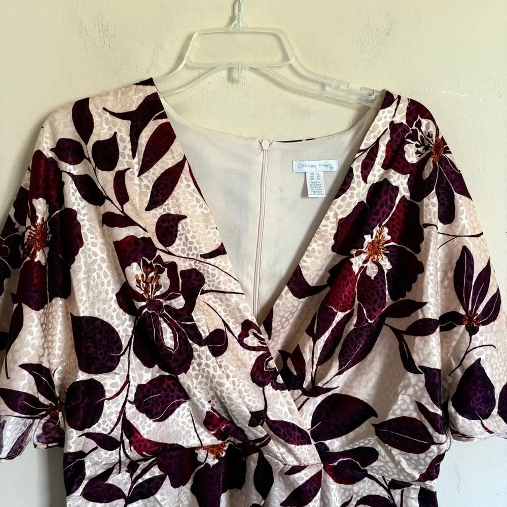 London Times Floral‎ Faux Wrap Dress Cream Burgundy Size 14